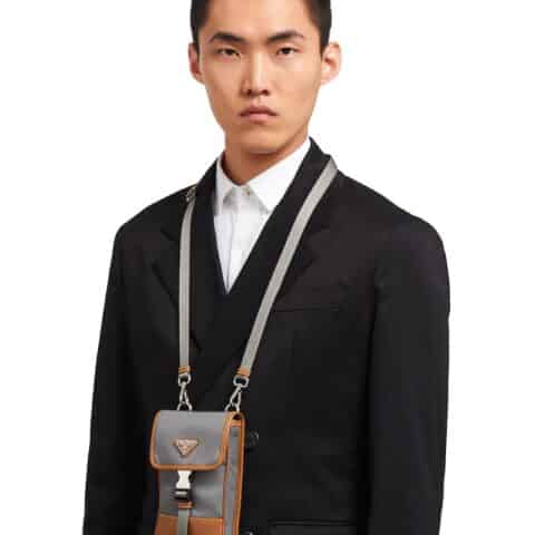 Prada 尼龙和Saffiano皮革手机包 2ZH109_2BBD_F0RM1