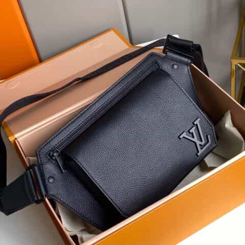 Louis Vuitton LV Slingbag单肩包 M57081