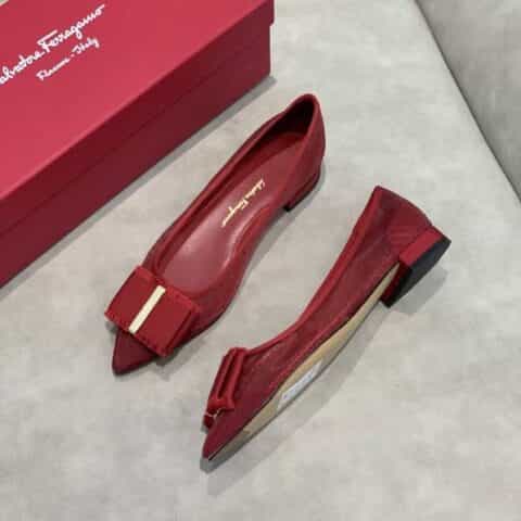 salvatore Ferragamo  菲拉格慕春夏新款波点蕾丝网布面尖头高跟平底芭蕾舞单鞋
