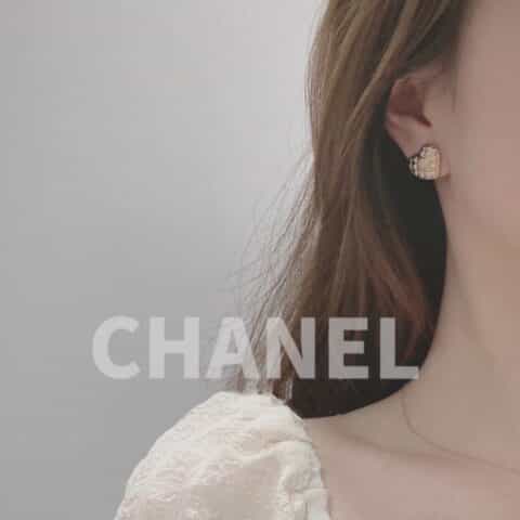 2021新款CHANEL香奈儿双c菱格桃心耳钉耳环