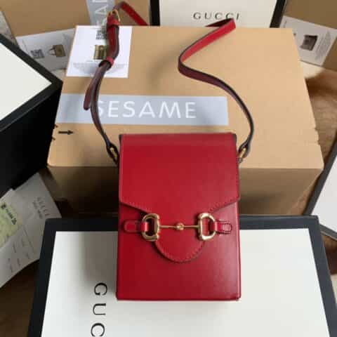 Gucci 1995马衔扣手袋 全皮625615