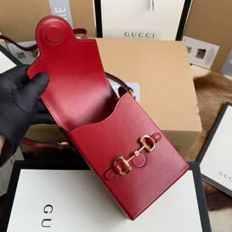 Gucci 1995马衔扣手袋 全皮625615