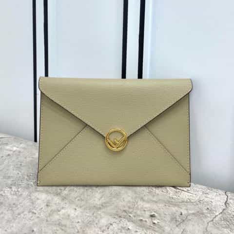 FENDI芬迪几何形翻盖的Fis 信封包0288