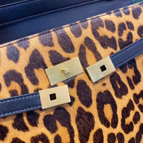 Ysl Manhattan 2020最新包型翻盖曼哈顿法棍包 579271