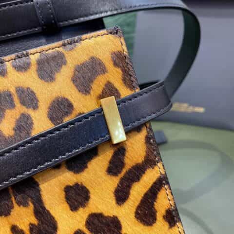 Ysl Manhattan 2020最新包型翻盖曼哈顿法棍包 579271