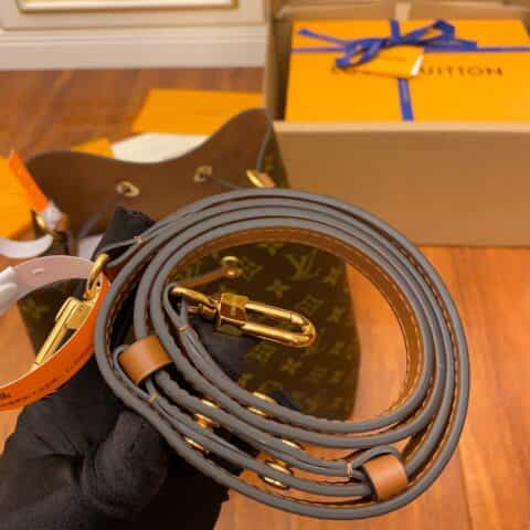 Louis Vuitton LV Neonoe 抽绳 水桶包 手提包 M44887