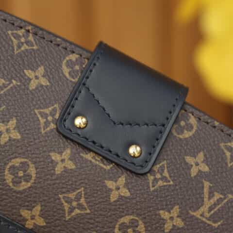 Louis Vuitton LV Trunk Clutch 软箱子 M43596