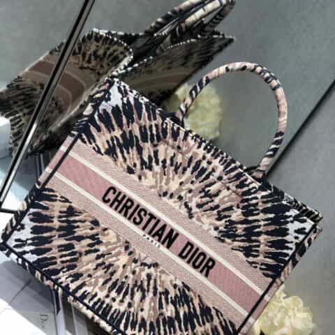 Dior Book Tote 多色刺绣托特包 M1286ZJAI_M884