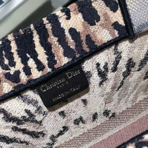 Dior Book Tote 多色刺绣托特包 M1286ZJAI_M884