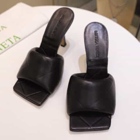 Bottega veneta/BV21FW早春新款方头高跟凉鞋