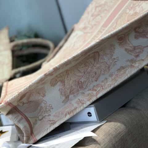 Dior Book Tote粉色丛林托特包