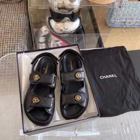 chanel香奈儿   原版定制进口蜡牛漆/荔枝纹小牛皮菱格纹 沙滩凉鞋