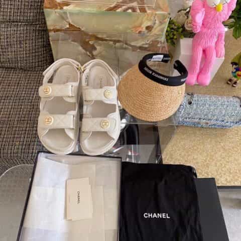 chanel香奈儿   原版定制进口蜡牛漆/荔枝纹小牛皮菱格纹 沙滩凉鞋