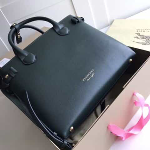 Burberry巴宝莉粒纹小牛皮The Banner 班纳手袋7941