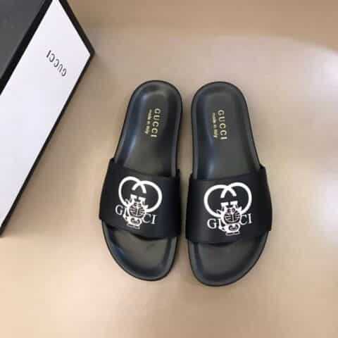GUCCI古驰   头层小牛皮材质G家新品男士拖鞋