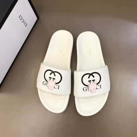 GUCCI古驰   头层小牛皮材质G家新品男士拖鞋