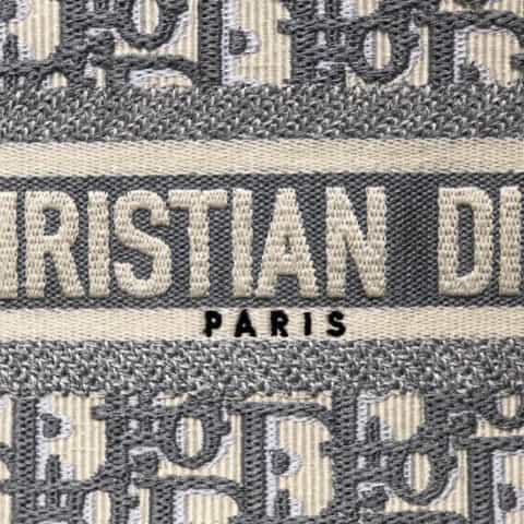 Dior Book tote 刺绣托特包 M1271白灰色