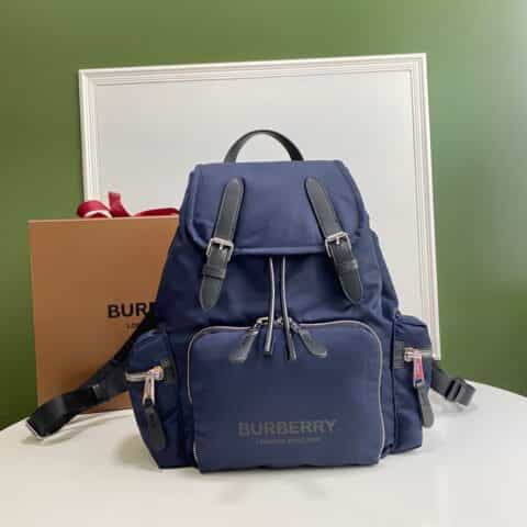 Burberry巴宝莉ECONYL 材质军旅背包