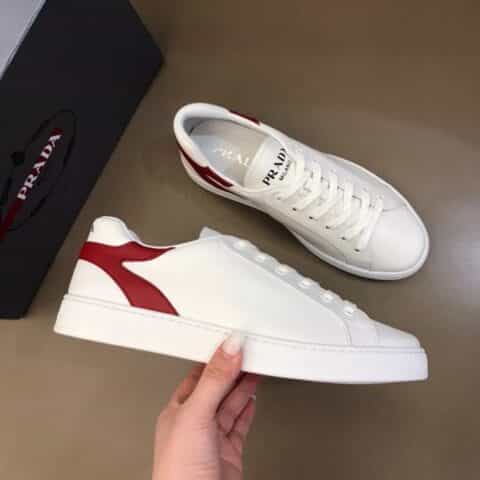 PRADA/普拉达   P家高端精品进口头层牛皮内里男士平板鞋
