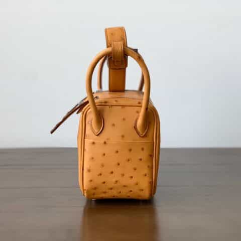 Hermès爱马仕 Mini Lindy 鸵鸟皮 太妃金 银扣 全手工