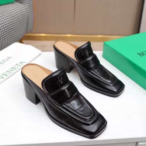 Bottega venet*葆蝶家  Bv2021/aw  穆勒单鞋