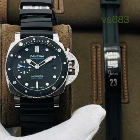 VS沛.纳海Pam960腕表