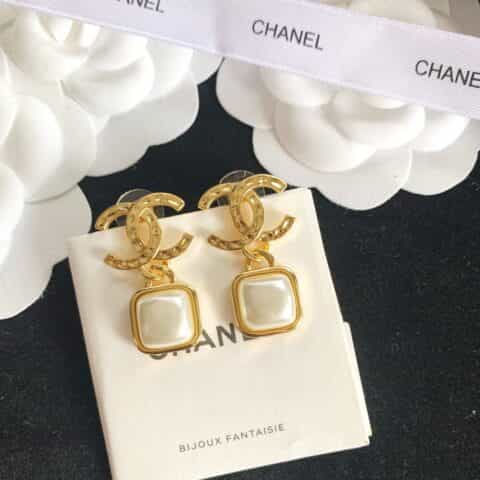 新款 CHANEL香奈儿双c耳钉耳环