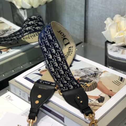 Dior蓝色天鹅绒复古肩带