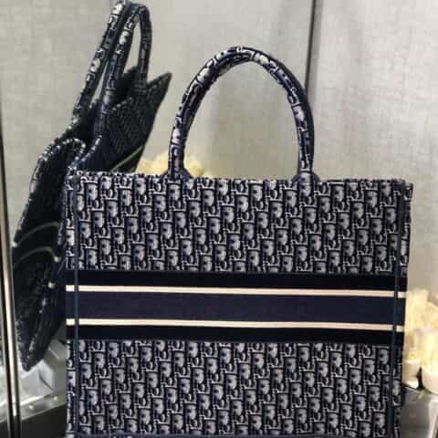 Dior蓝色天鹅绒Oblique印花Book Tote Bag M1286ZWVF_M928
