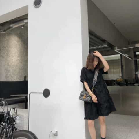 Dior蓝色天鹅绒Oblique印花addict bag M5818