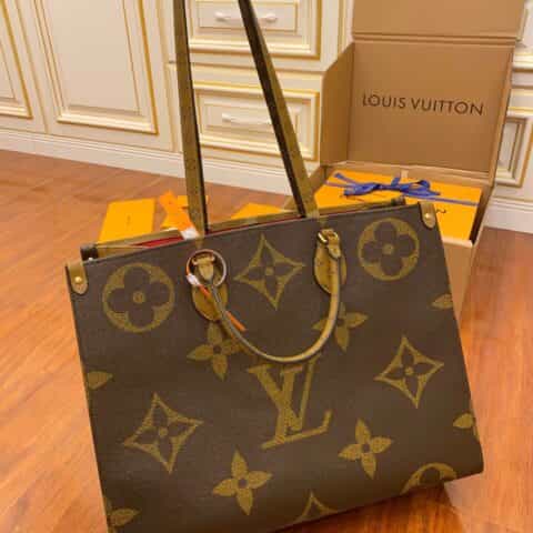 Louis Vuitton LV Onthego大花托特包 M44576 M45039