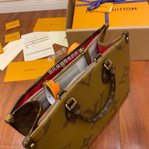 Louis Vuitton LV Onthego大花托特包 M44576 M45039