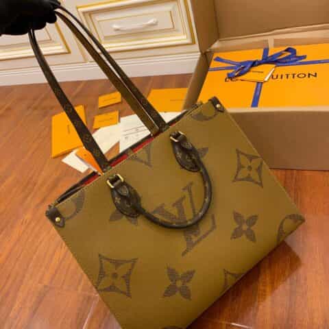 Louis Vuitton LV Onthego大花托特包 M44576 M45039
