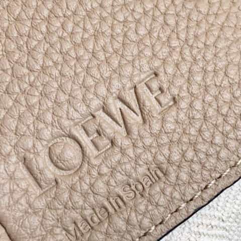 LOEWE罗意威 Hammock bag 吊床包 0500沙色