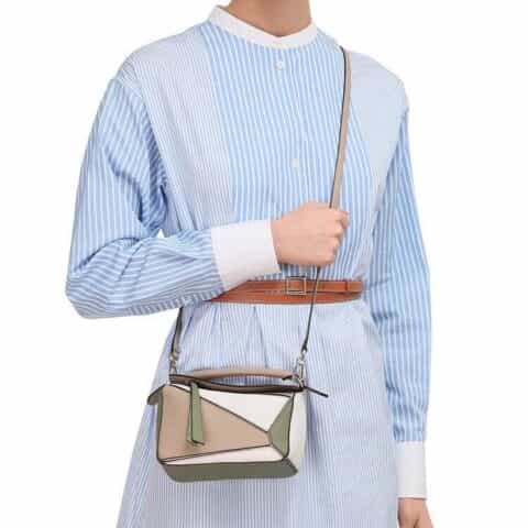 LOEWE罗意威 Mini Puzzle bag几何包 0338灰白绿拼色18CM