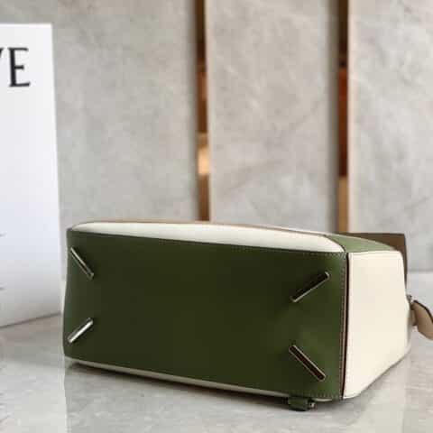LOEWE罗意威 Puzzle bag 中号几何包 0160灰白绿拼色30CM