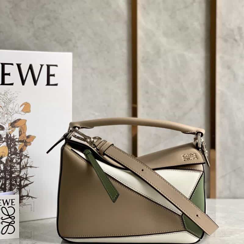 LOEWE罗意威 Puzzle bag 小号几何包 0189灰白绿拼色24CM