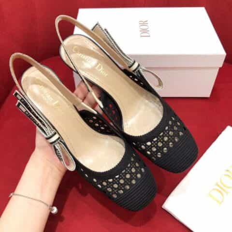 DIOR迪奥   标志性刺绣蝴蝶结藤格纹图案网格女士凉鞋