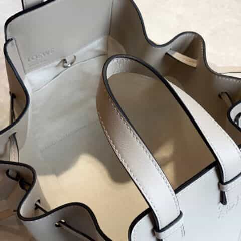 LOEWE罗意威 Hammock bag 吊床包 0500拼色