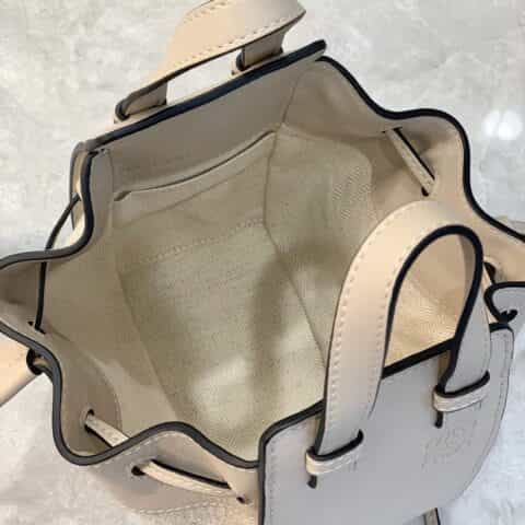 LOEWE罗意威 Mini Hammock bag 吊床包 0501拼色