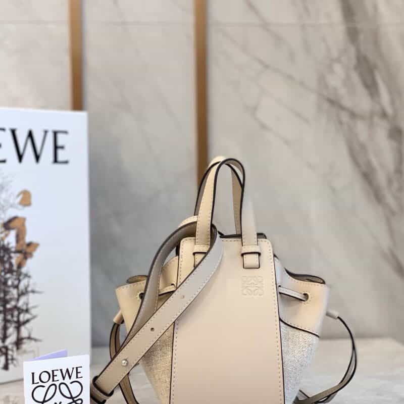 LOEWE罗意威 Mini Hammock bag 吊床包 0501拼色