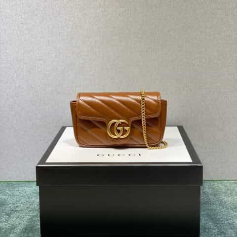 Gucci GG Marmont matelassé super mini bag 476433 0OLFT 2535