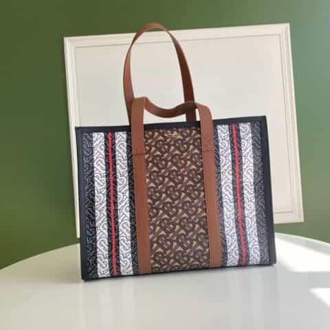 Burberry巴宝莉环保帆布材质托特包