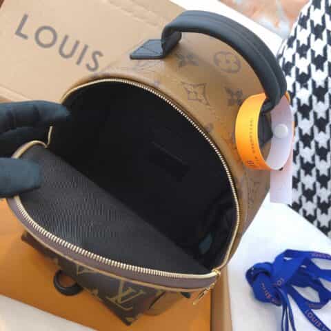 Louis Vuitton LV Palm Springs Mini双肩包M44873 M44872