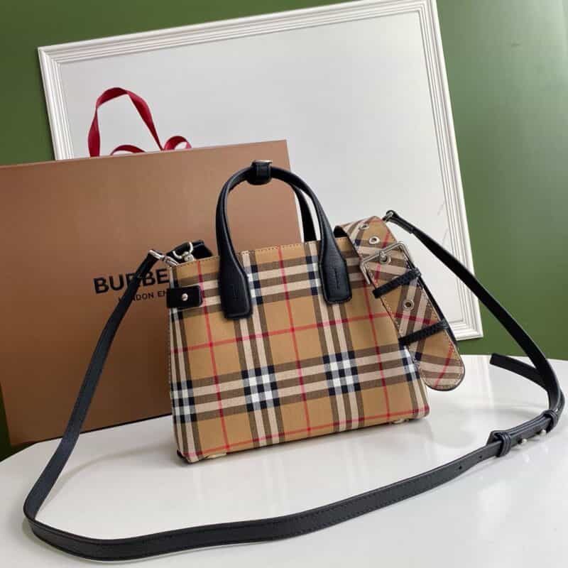 Burberry巴宝莉Vintage 复古格纹班纳手袋
