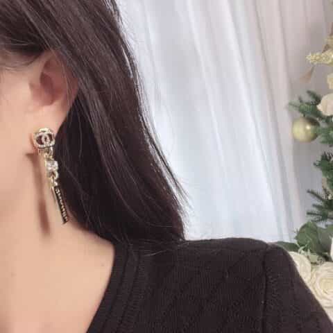 新款CHANEL香奈儿双c耳钉耳环