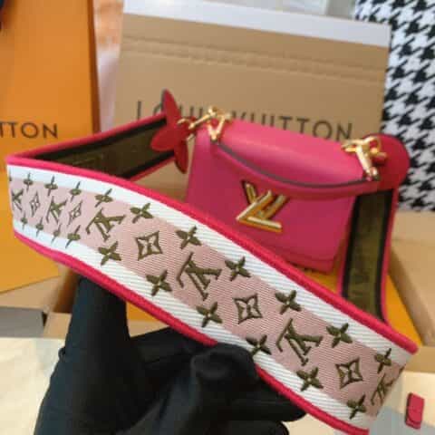 Louis Vuitton LV Twist Mini Bag M57063