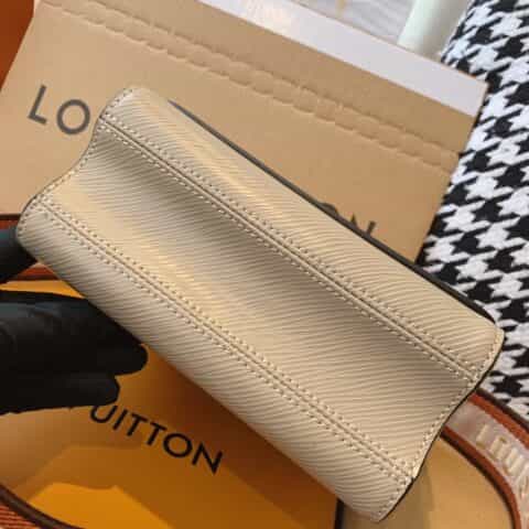 Louis Vuitton LV Twist PM Bag M57049