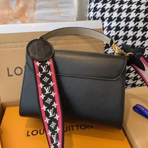 Louis Vuitton LV Twist MM Bag M57050