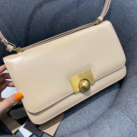 Bottega Veneta葆蝶家 Classic 28CM单肩斜挎包 578009平纹